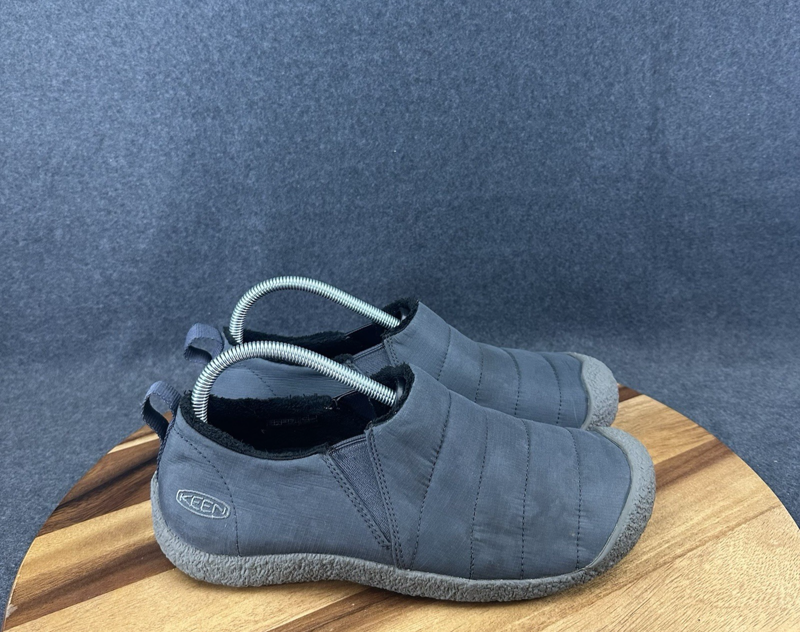 Mocassini Keen Howser II grigi slip on pelliccia sintetica uomo taglia 9 1019617