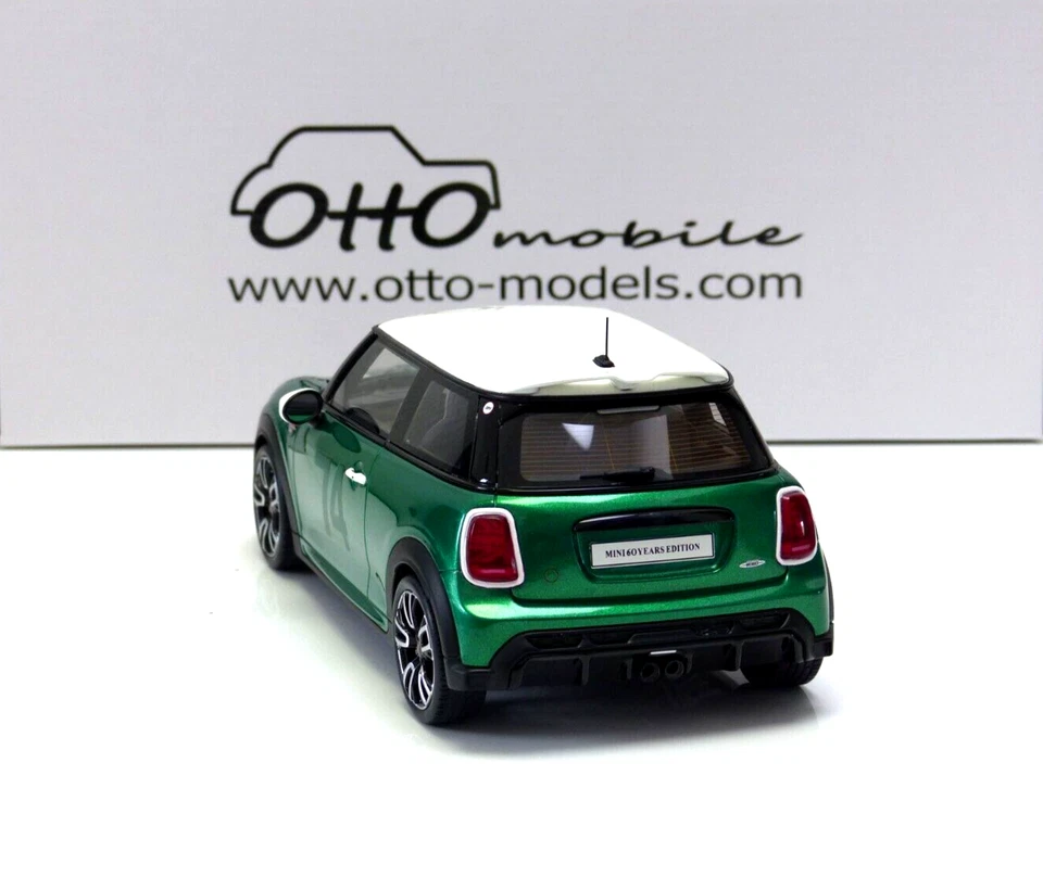 Mini Cooper (F56) JCW John Cooper Works #74 2023 Green IV 1:18 OT1098 OttOmobile - Image 2 of 4