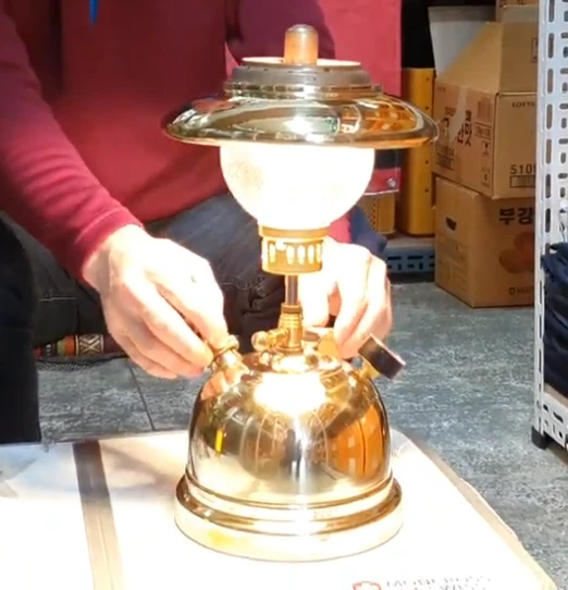 Linterna de mesa estilo Tilley lámpara de latón personalizada TL1 Foto 3 de 4