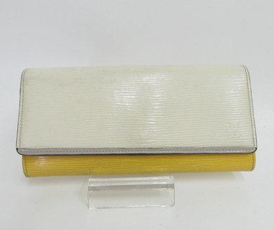 Authentic LOUIS VUITTON Epi Portefeuille Flore   Bifold Long Wallet F#47249