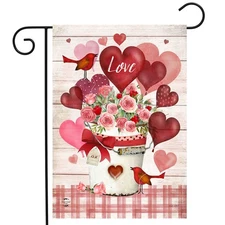 Briarwood Lane Love Bouquet Garden Flag