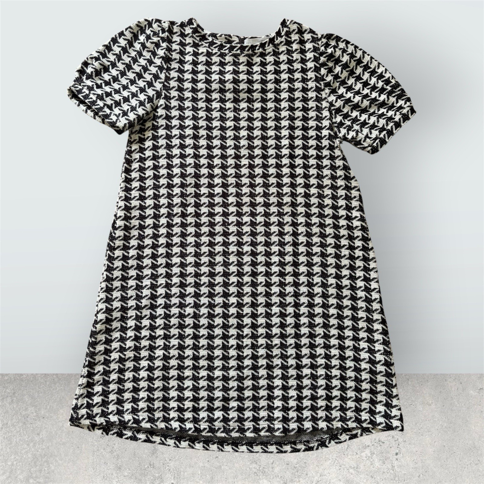 Zara Girls Size 13-14 Black And White With Silver Sparkle Bell Sleeve Knit Dress