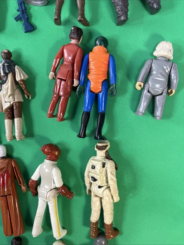 VINTAGE STAR WARS lot of 34 1977 - 1983 Kenner Darth Vader Luke Obi Han Solo - Picture 23 of 24