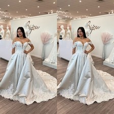 Elegant Wedding Dresses Off The Shoulder Lace Appliques Sweep Train Bridal Gowns