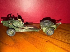 BRITAINS 1725  THE 4.5 INCH HOWITZER    1726  THE REGULATION TYPE LIMBER