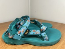Teva Hurricane XLT 2 Sandals Girls Kid Size 2 Green Outdoor Sporty 1019390C NICE
