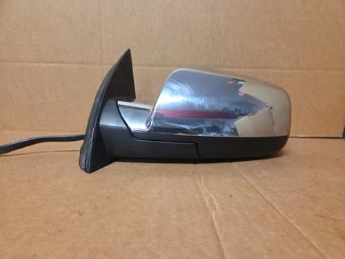 2010-2014 Chevy Equinox Terrain Left side Chrome Exterior Mirror OEM M142