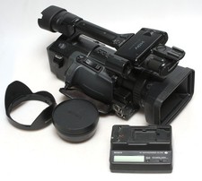 Sony HVR-Z1E Mini HDV DVCAM HD Video Camera with accessories - UK seller