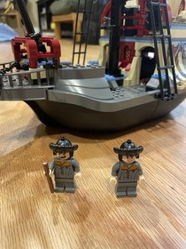 LEGO 4768 Harry Potter Durmstrang Ship 100% Complete