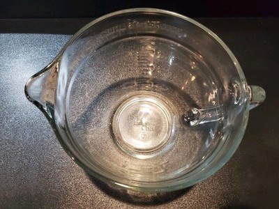 Pampered Chef 2 Qt 8 Cup Glass Measuring Mixing Batter Bowl With Lid Hen  Logo | eBay