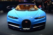 Cars 2016 geneva motor show bugatti chiron Desk Mat Stitched