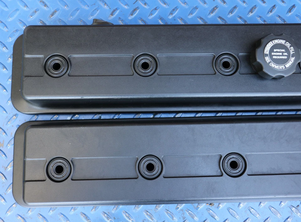 Chevrolet Corvette C4 LT1 1994-1996 cubiertas de válvula OEM Foto 2 de 4