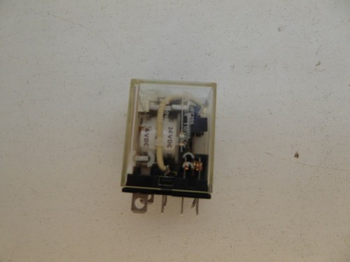 Relé de 10 amperios OMRON LY2N-D2 24vdc 8 pines - Imagen 7 de 9