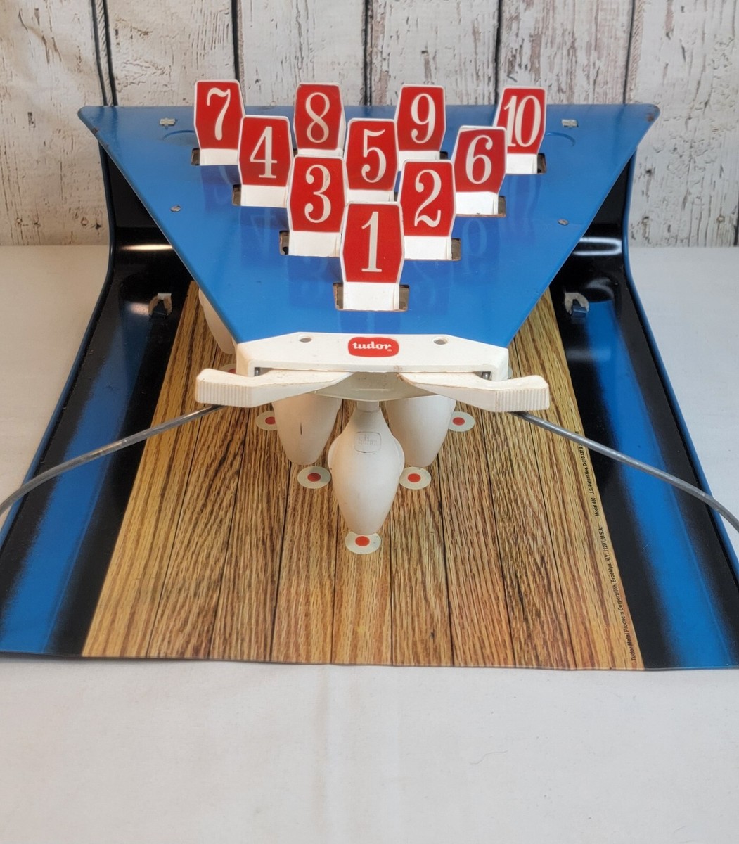 Vintage Retro 1960s Tudor Bowl Tabletop Metal Bowling Game