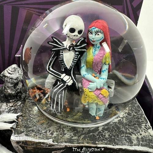 Nightmare Before Christmas Jack and Sally on Train Musical Light Up Water Globe - Picture 4 of 19
