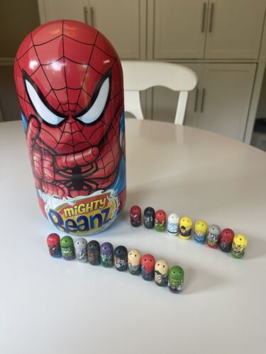 MIGHTY BEANZ Lot of 19  Marvel Plus Tin Storage Case - Picture 1 of 3