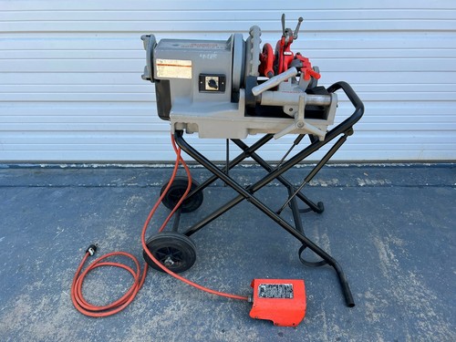 RIDGID 300 Compact Pipe Threader 