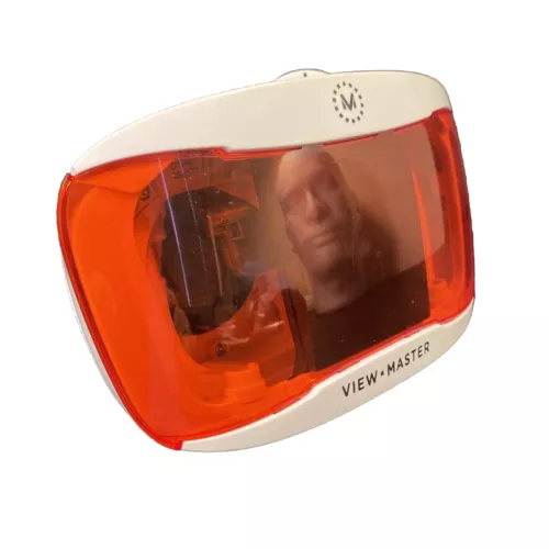 Mattel View Master Virtual Reality Deluxe VR Viewer 2016 White & Red No Strap