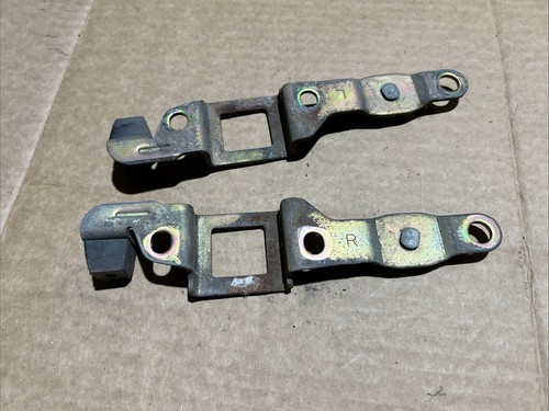 93-98 Toyota T100 paire de gréjons de porte arrière occasion montés sur lit - Photo 4/4