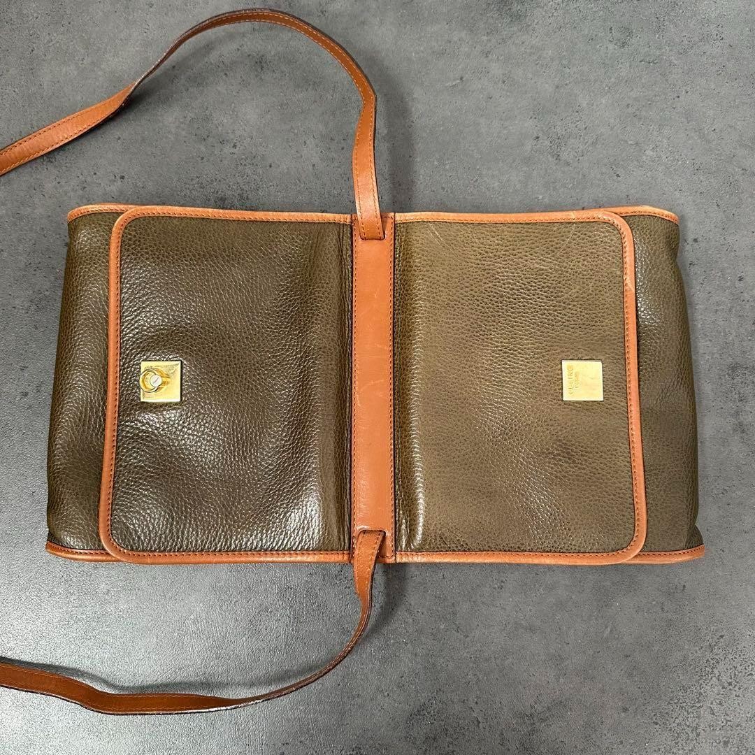 バッグ CELINE Double Flap pocket shoulder bag Celine Double Flap Pocket Shoulder Bag Authentic Used Rare