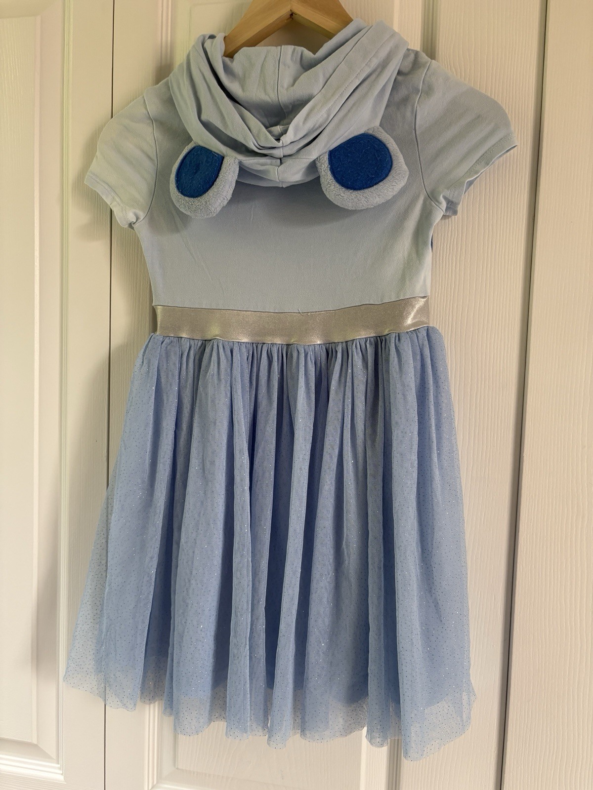 Picture 3 of 4