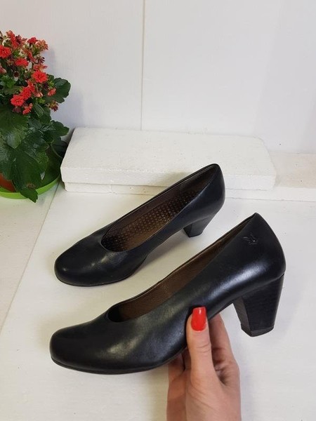 Women Caprice Heels Black Leather 37.5