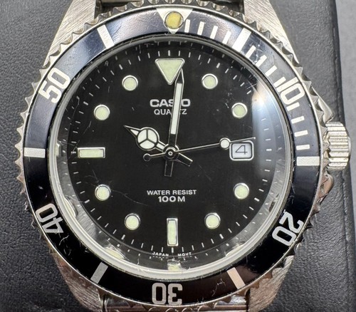 Casio Dive Watch Men 40mm Black Dial Silver Tone Date MTD-1010 Runs