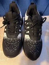 Men  s Low Top Lace-Up Athletic Sneakers Black White Speckled Rubber Outsole