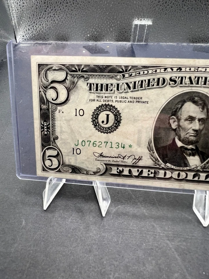 1974 USA $5 TREASURY NOTE GREEN SEAL REPLACEMENT - SN # J07627134* - Image 2 of 4