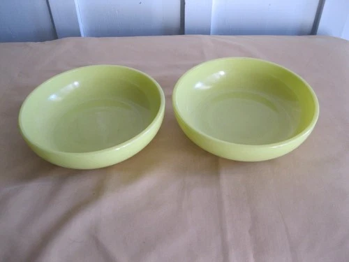 Set of Two Vintage Yellow Bowls 6" Unmarked Pyrex ?