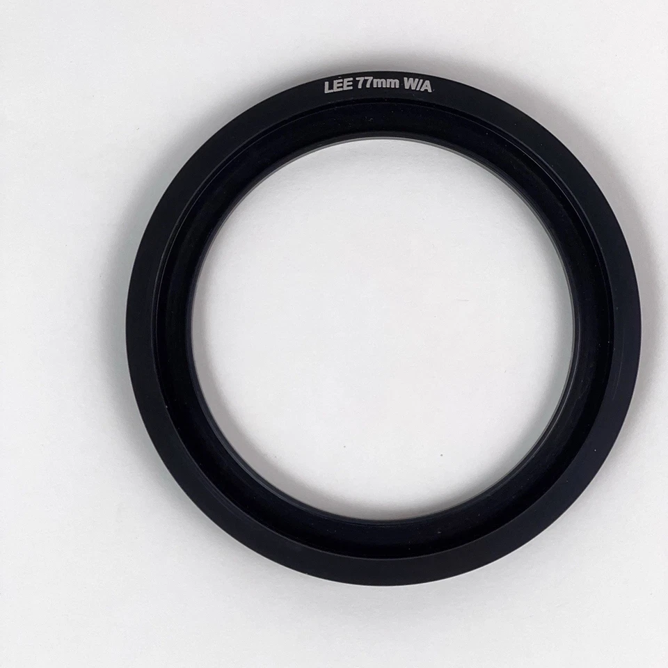 Lee Filters 100MM System Adapter Ring 77mm W/A - Image 2 of 4