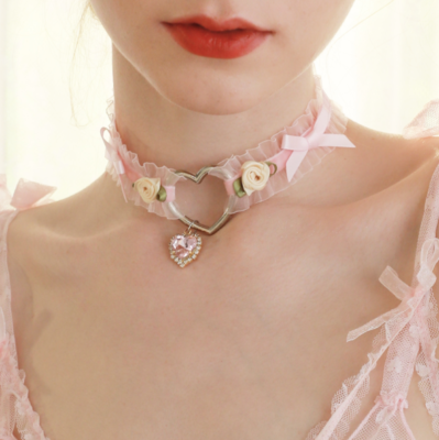パール ネックレス Fish Tank Choker - Raver Pink Pink Crystal Heart Lace Choker Vintage Gothic Flower Ruffles