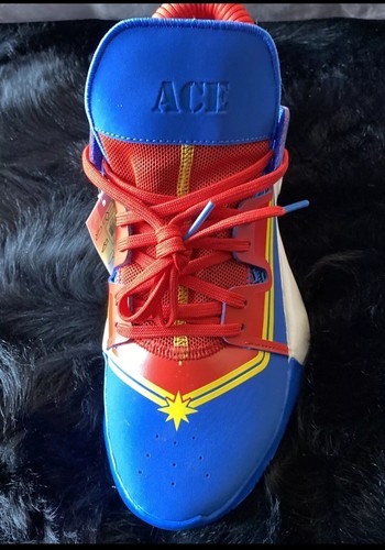 Größe 9 - Adidas Marvel x Pro Vision Heroes Among Us: Captain Marvel - Bild 5 von 7