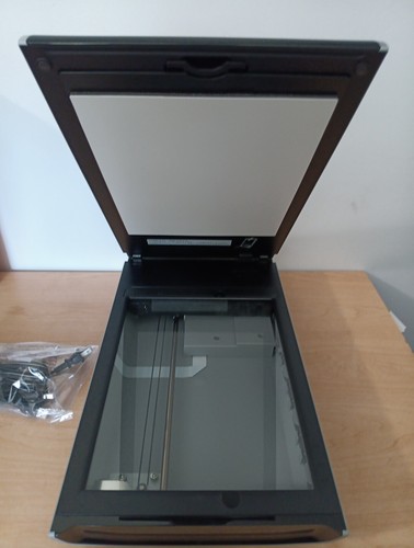 Canon CanoScan 9000F Color Image Flachbettscanner 4207B002 UNVOLLSTÄNDIG ohne Dias - Bild 7 von 13