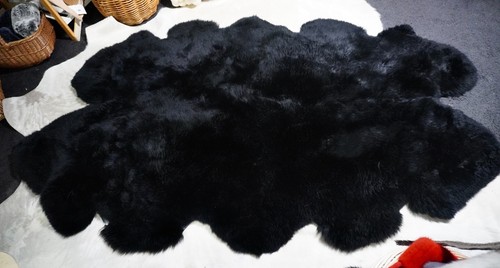 Jet Black 1900mm x 1300mm Super Thick Australian Sheepskin Rug - Super Soft - Picture 4 of 8