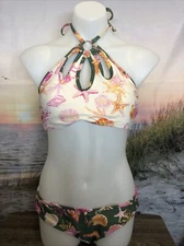 NWT Cupshe Womens Two Piece Swimsuit Size Large Shell Green White Pink Yellow