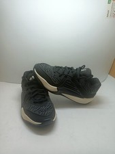 Schuhe Gr. 36,5 Nike KD16 Neu