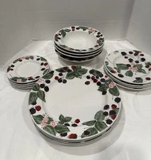 Vintage TIENSHAN Stoneware China “Raspberry Social" - 16 PC Set, 4 Of Ea Type🔥