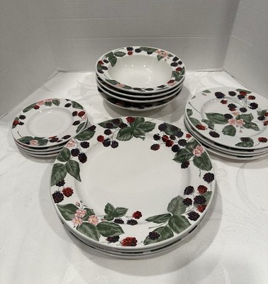 Vintage TIENSHAN Stoneware China  Raspberry Social'' - 16 PC Set, 4 Of Ea Type 