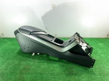 846103Z000RY 6961216 armlehne HYUNDAI I40 1.7 CRDI 2012