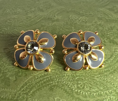 Vintage Joan Rivers Gold Tone  Stud Earrings Flower Design w/ Enamel 1”