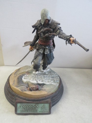 McFarlane Assassin's Creed IV Black Flag Edward Kenway Resin Statue RARE SIGNED