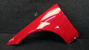 R-2 * Mercedes-Benz W204 C-klasse Kotflügel Links   - Lack 590