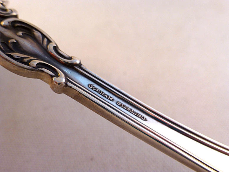 CUCHARÓN DE SALSA ESTERLINA CHANTILLY-GORHAM Foto 2 de 2