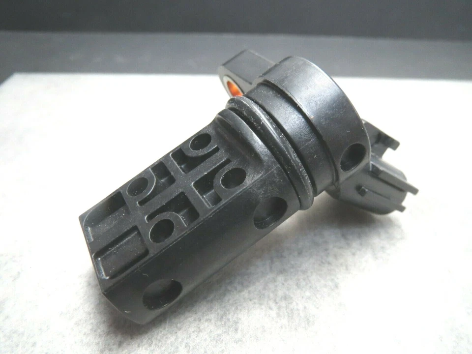 Sensor de posición del árbol de levas para Nissan Pathfinder Titan Hecho en Japón - ¡Envío rápido! Foto 3 de 4