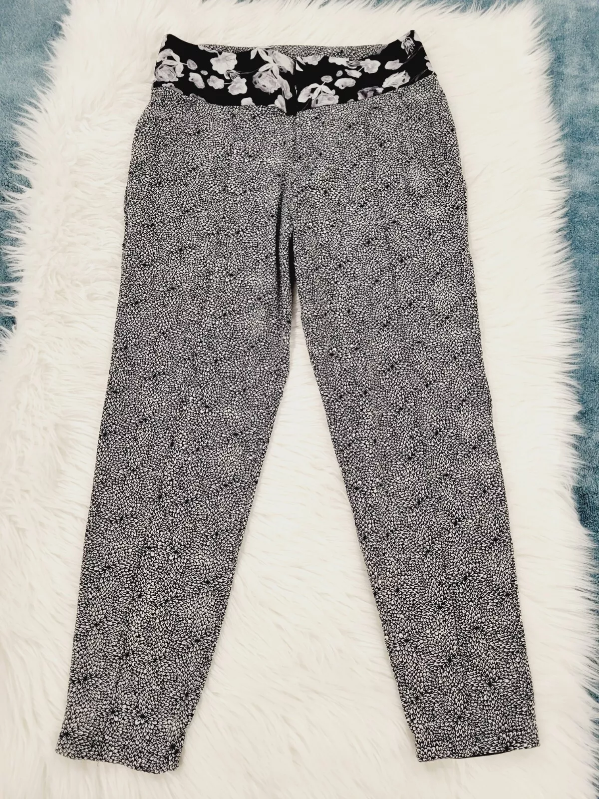 lululemon departure plush petal floral athleisure pants