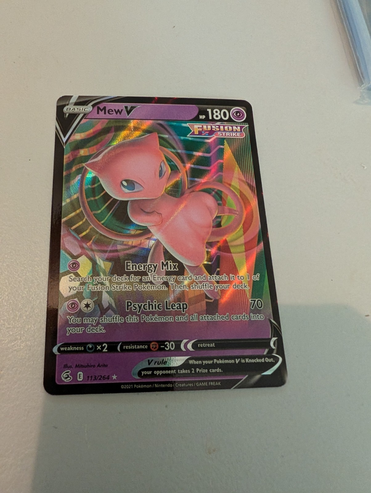 Mew V Rare Full Art Fusion Strike #113/264 Pokemon Card