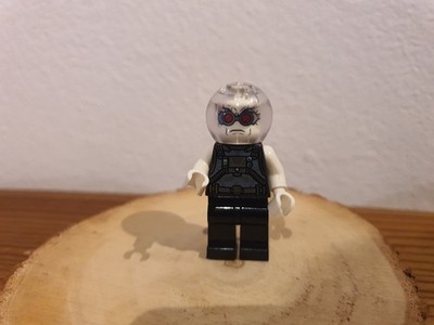 LEGO Minifigure DC Super Heroes   Mr. Freeze