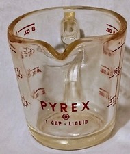 Vintage Pyrex Glass 1-Cup/8 oz Measuring Cup #508 - Red Letters - 1920s 30s 40s