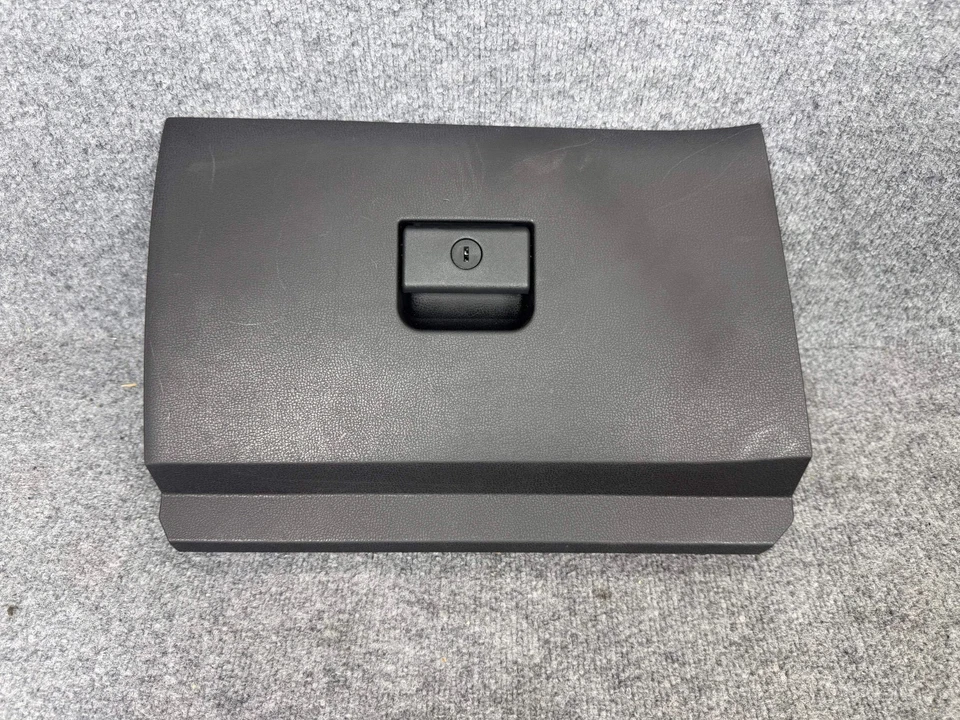 🔶Guantera tablero de instrumentos delantero Nissan 370Z 2009-2020 compartimento de almacenamiento negro OEM Foto 2 de 4